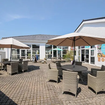 Satinwood Holiday home