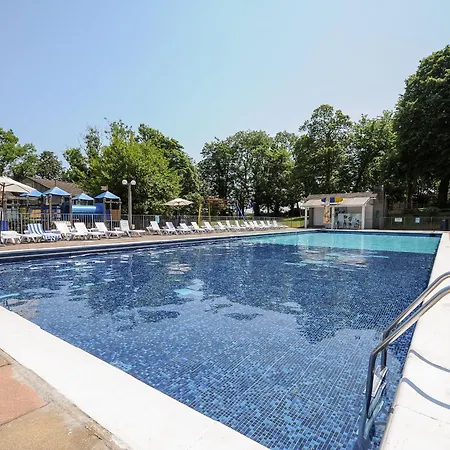 Satinwood Holiday home *